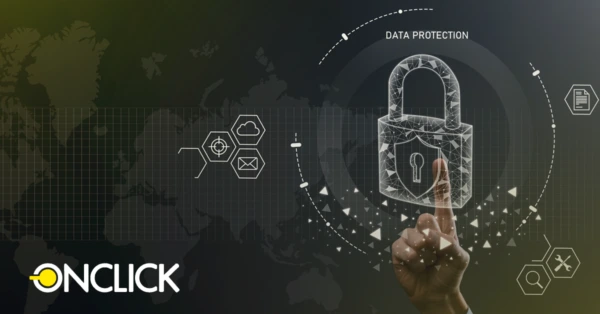 Mão interagindo com uma interface digital que exibe um cadeado e ícones de segurança, simbolizando proteção de dados e privacidade. O fundo mostra um mapa mundi com conexões, representando segurança cibernética em um contexto global. O logo da ONCLICK aparece no canto inferior esquerdo, indicando que se trata de uma solução de segurança digital da empresa.